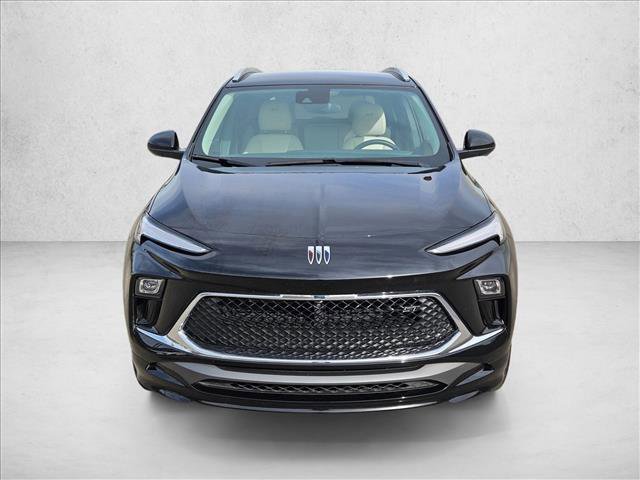 Used 2024 Buick Encore GX Sport Touring w/ Advanced Technology Package image 2