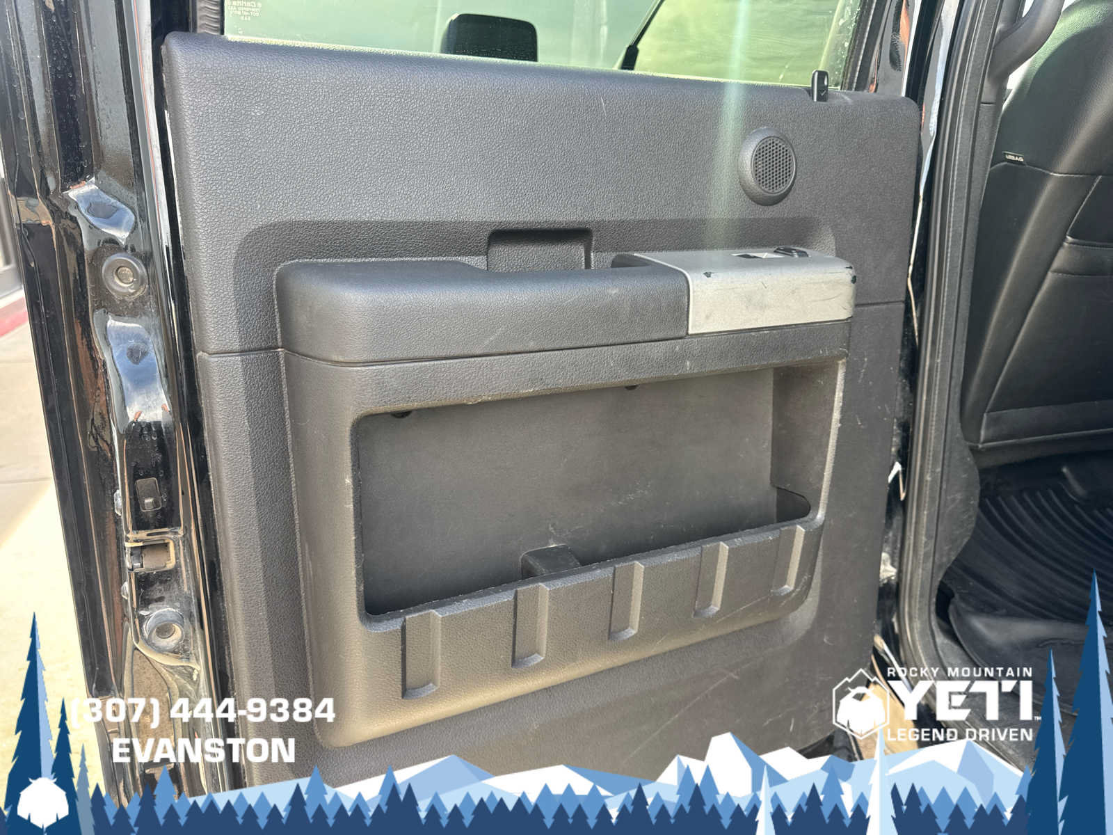 Used 2016 Ford F350 Lariat w/ FX4 4x4 Off Road Package image 22