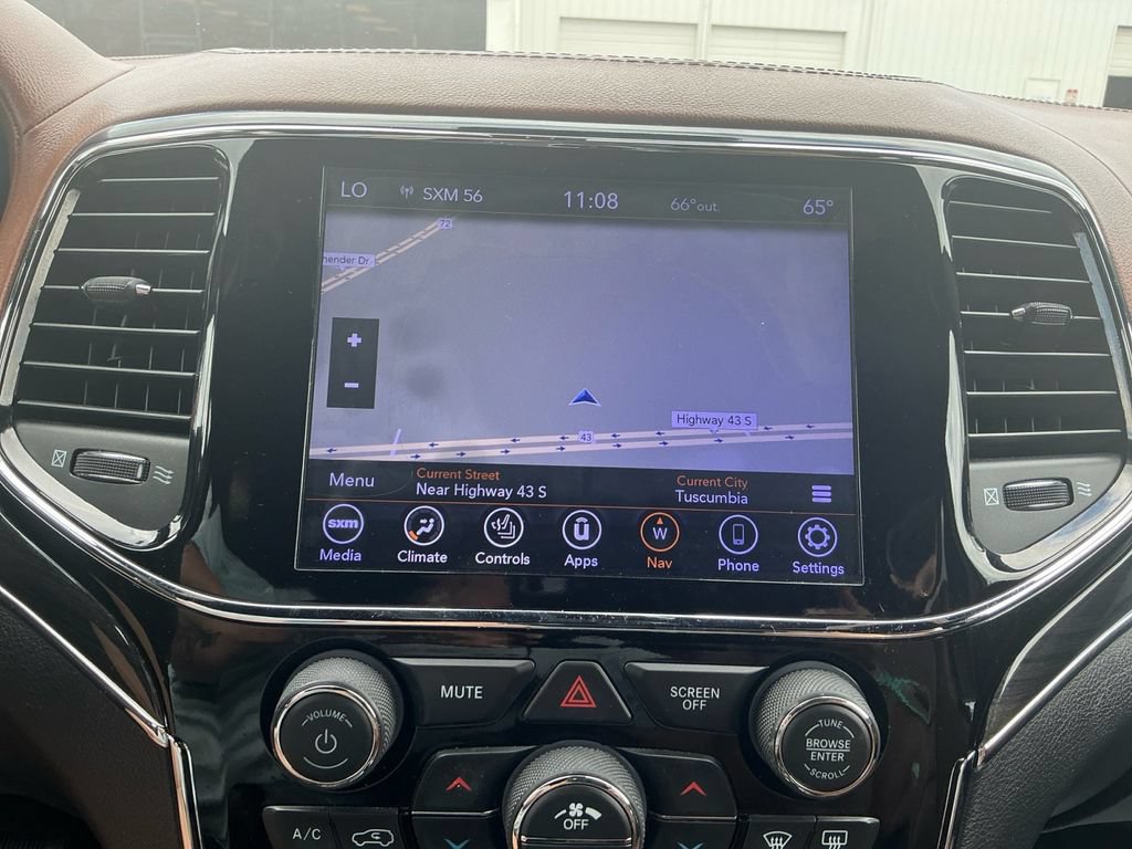 Used 2020 Jeep Grand Cherokee Overland AWD/4WD image 26
