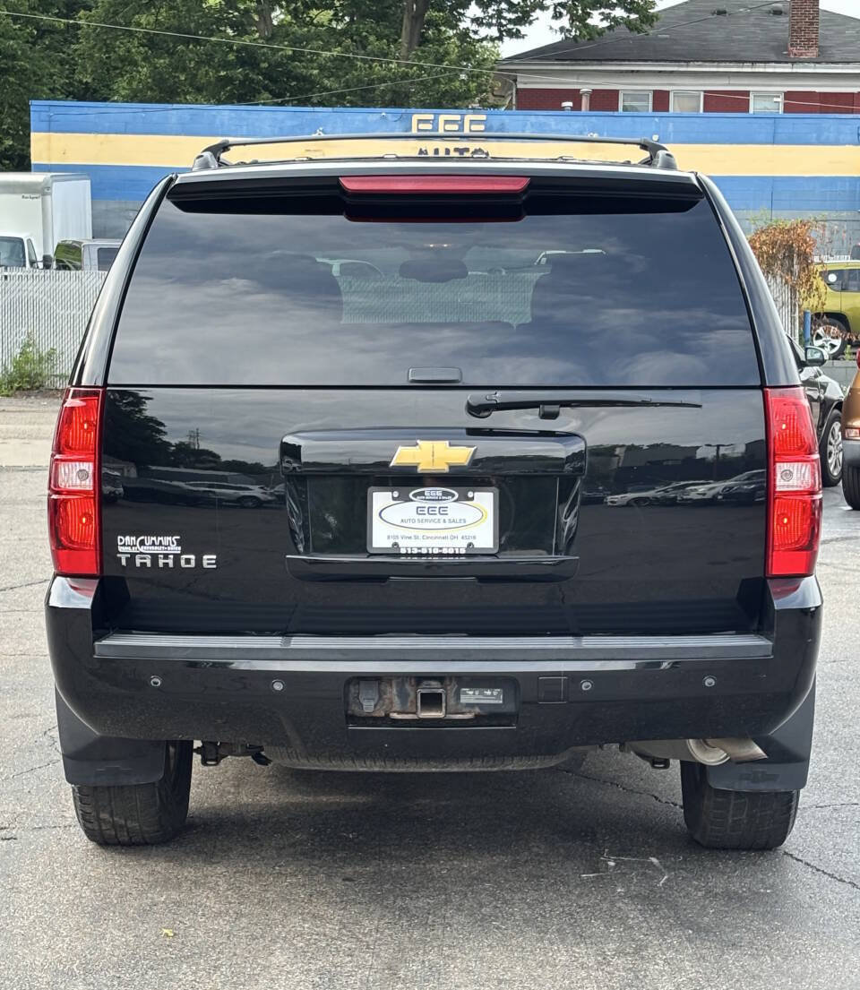 Used 2013 Chevrolet Tahoe LT w/ Luxury Package AWD/4WD image 7