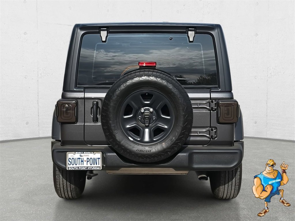 Used 2025 Jeep Wrangler Sport image 6