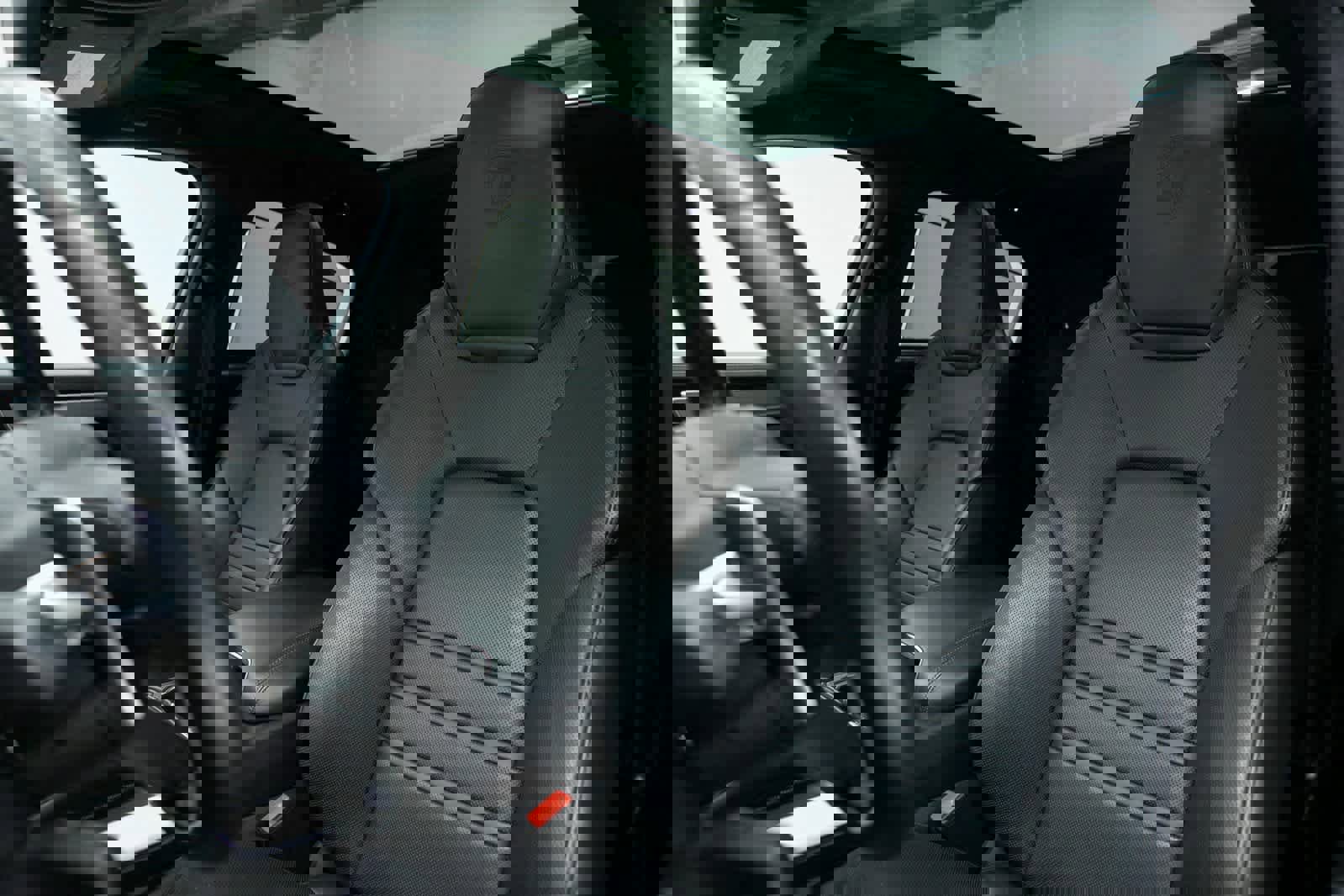 Certified 2022 Porsche Cayenne Turbo image 5