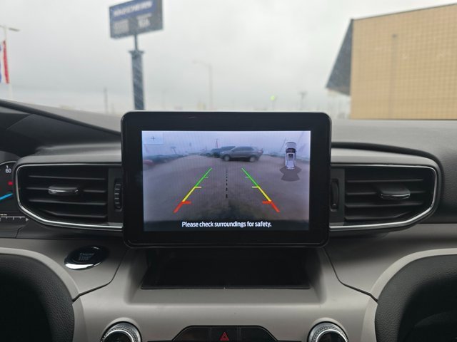 Used 2023 Ford Explorer XLT w/ Equipment Group 202A image 17