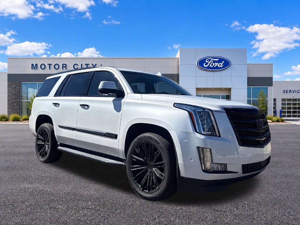 Used 2019 Cadillac Escalade Luxury