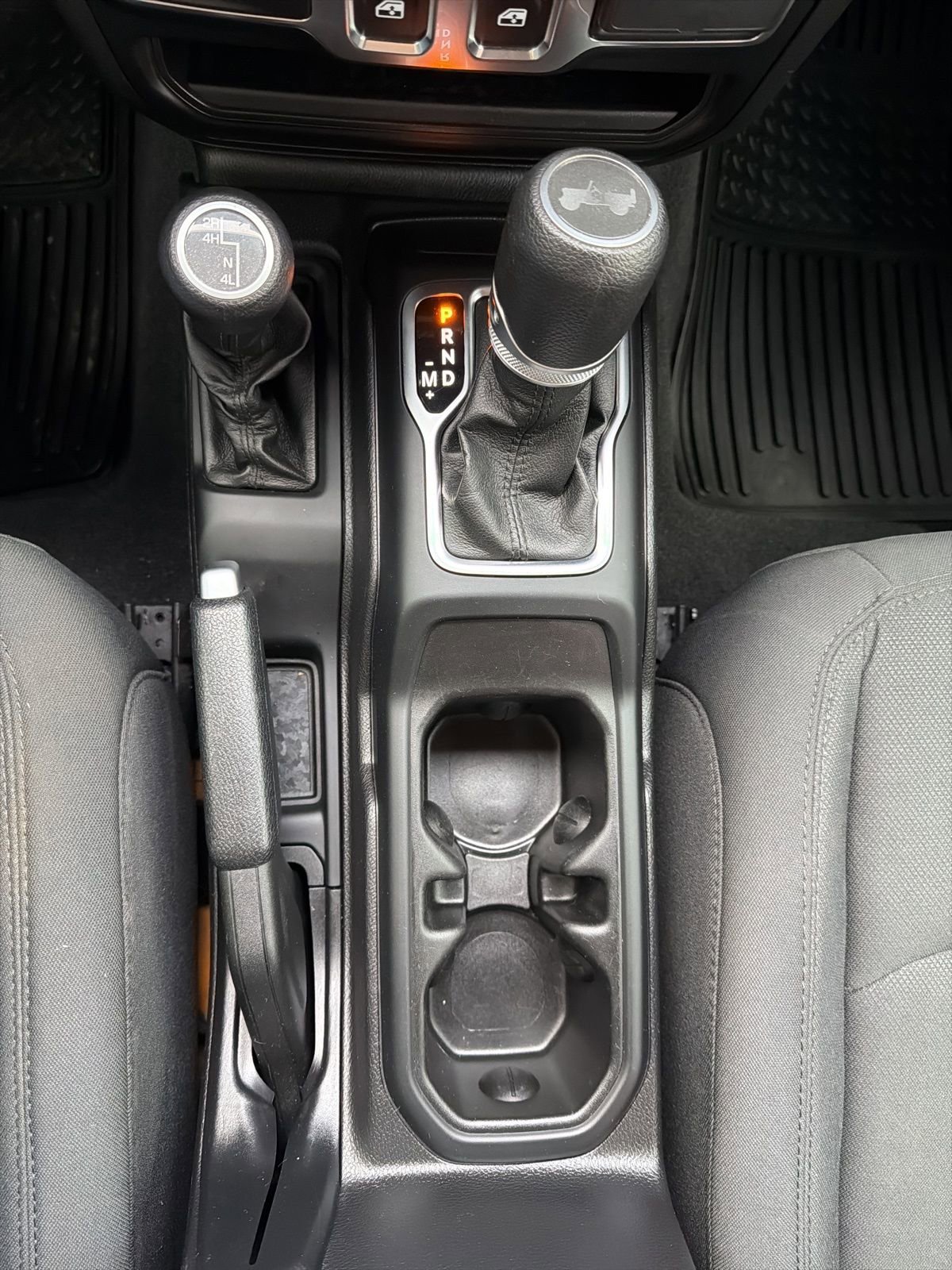 Used 2021 Jeep Wrangler Sport S image 47