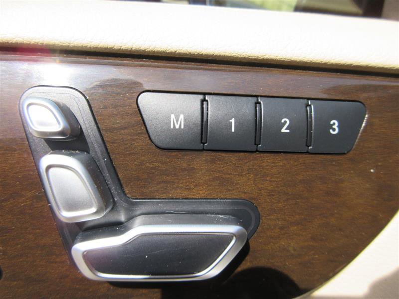 Used 2017 Mercedes-Benz GLE 350 4MATIC w/ Premium 1 Package image 19