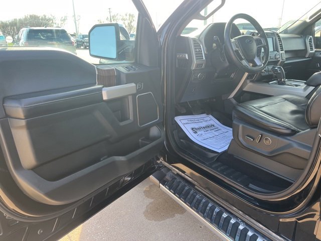 Used 2016 Ford F150 Lariat w/ Equipment Group 502A Luxury image 13