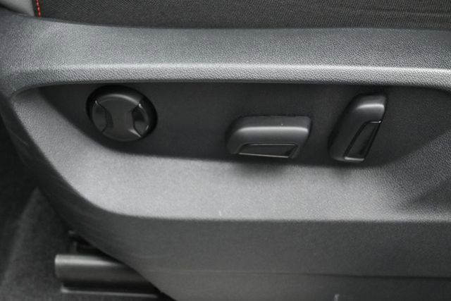 Used 2024 Volkswagen Atlas Peak Edition SE AWD/4WD image 10