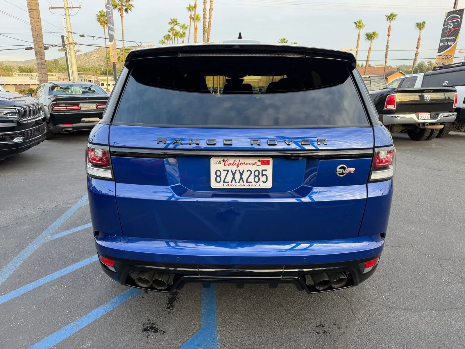 Used 2017 Land Rover Range Rover Sport SVR AWD/4WD image 6