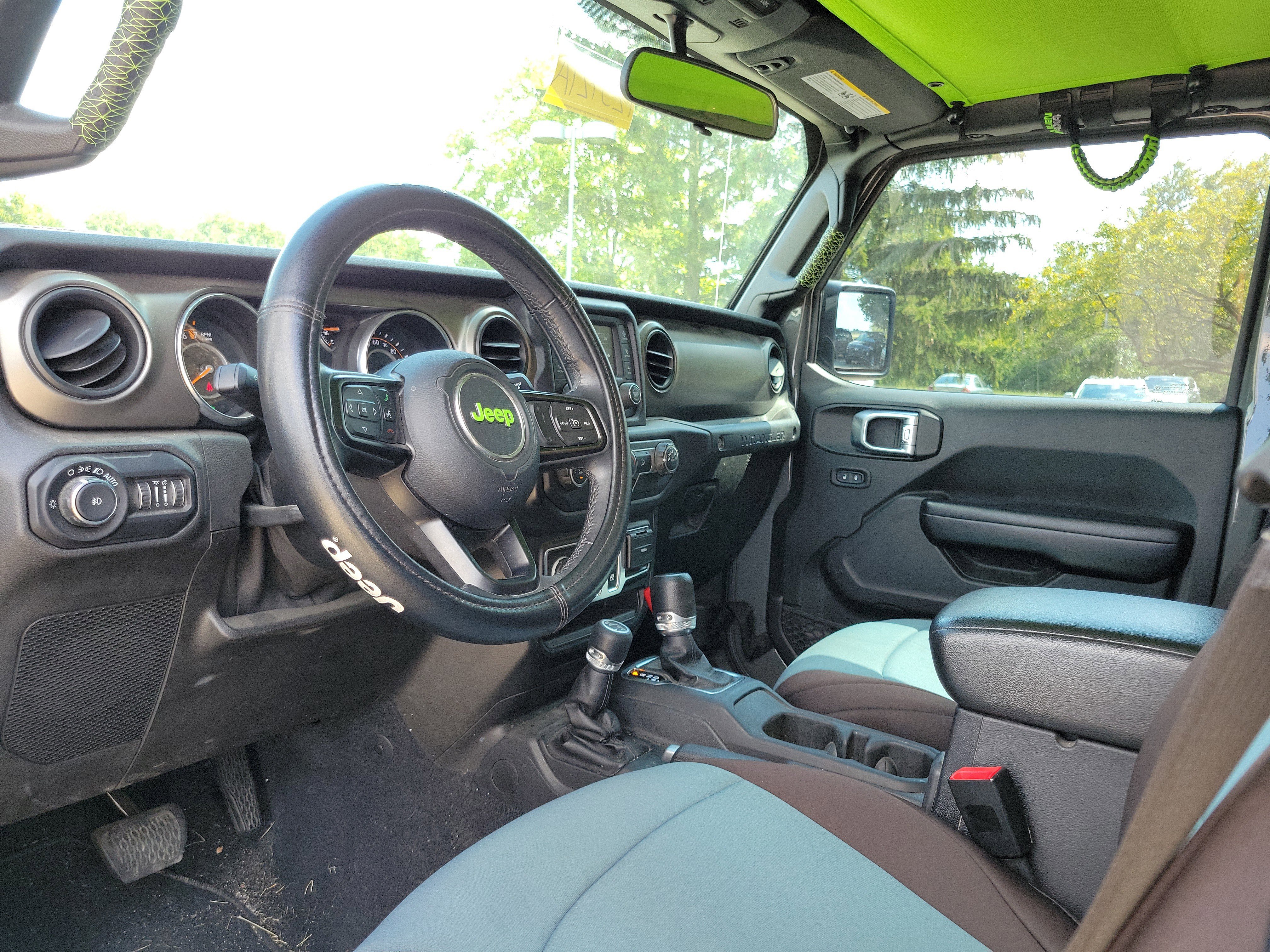 Used 2019 Jeep Wrangler Sport image 14