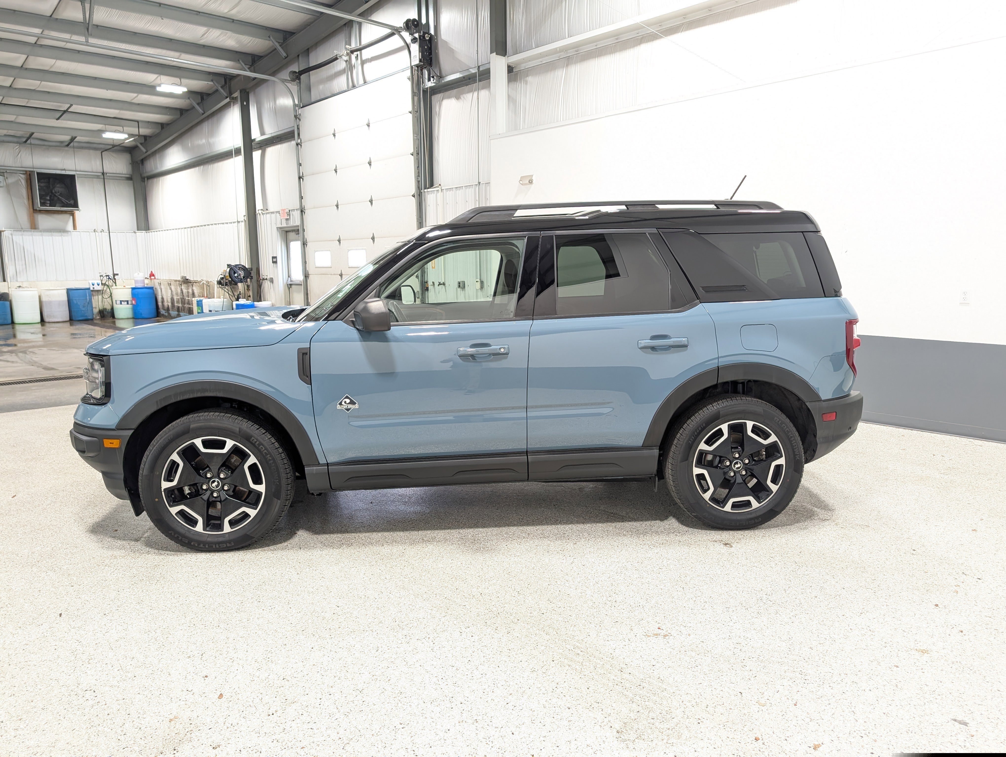 Used 2021 Ford Bronco Sport Outer Banks image 6