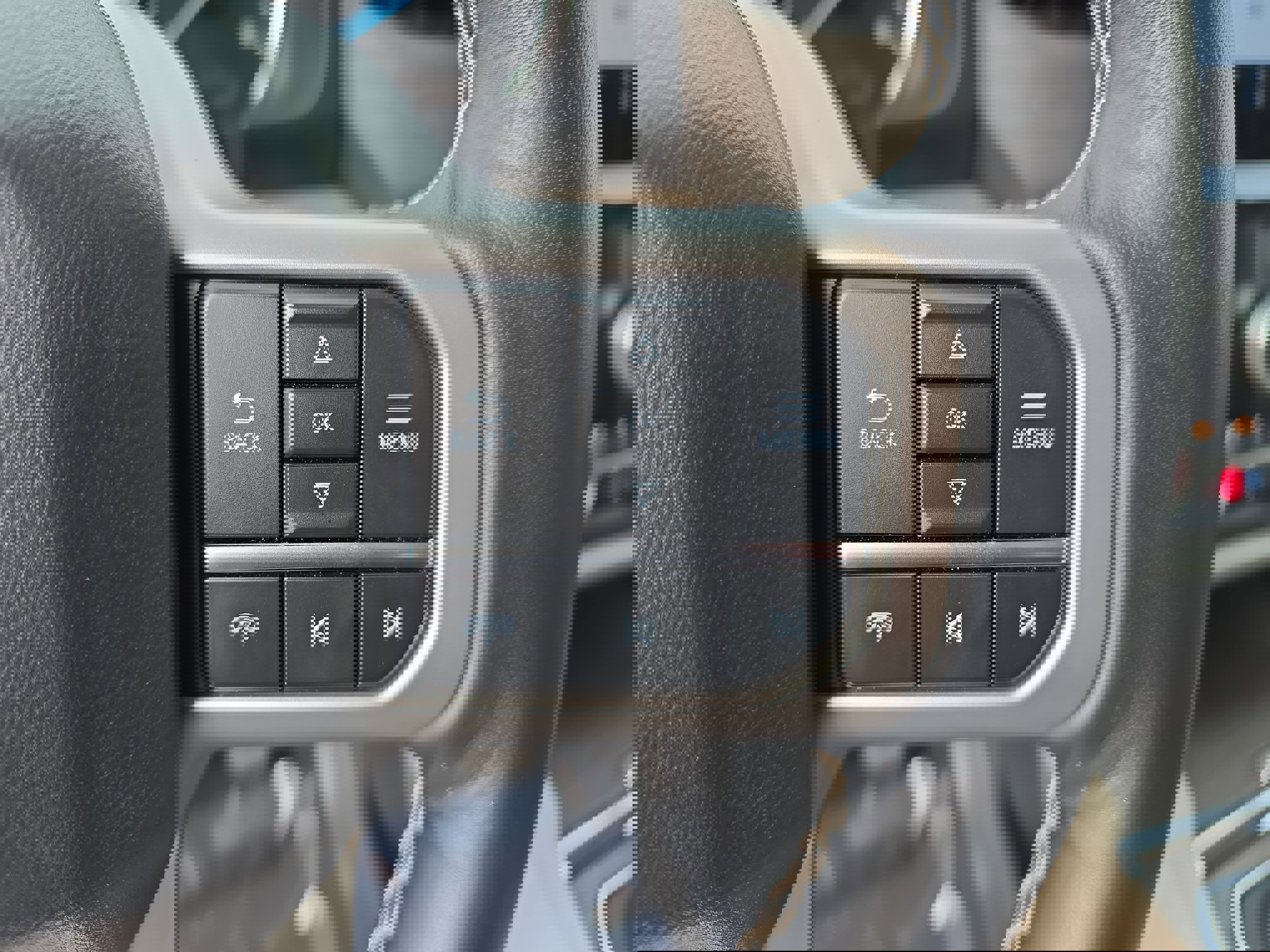 Used 2024 Ford Expedition Limited image 20