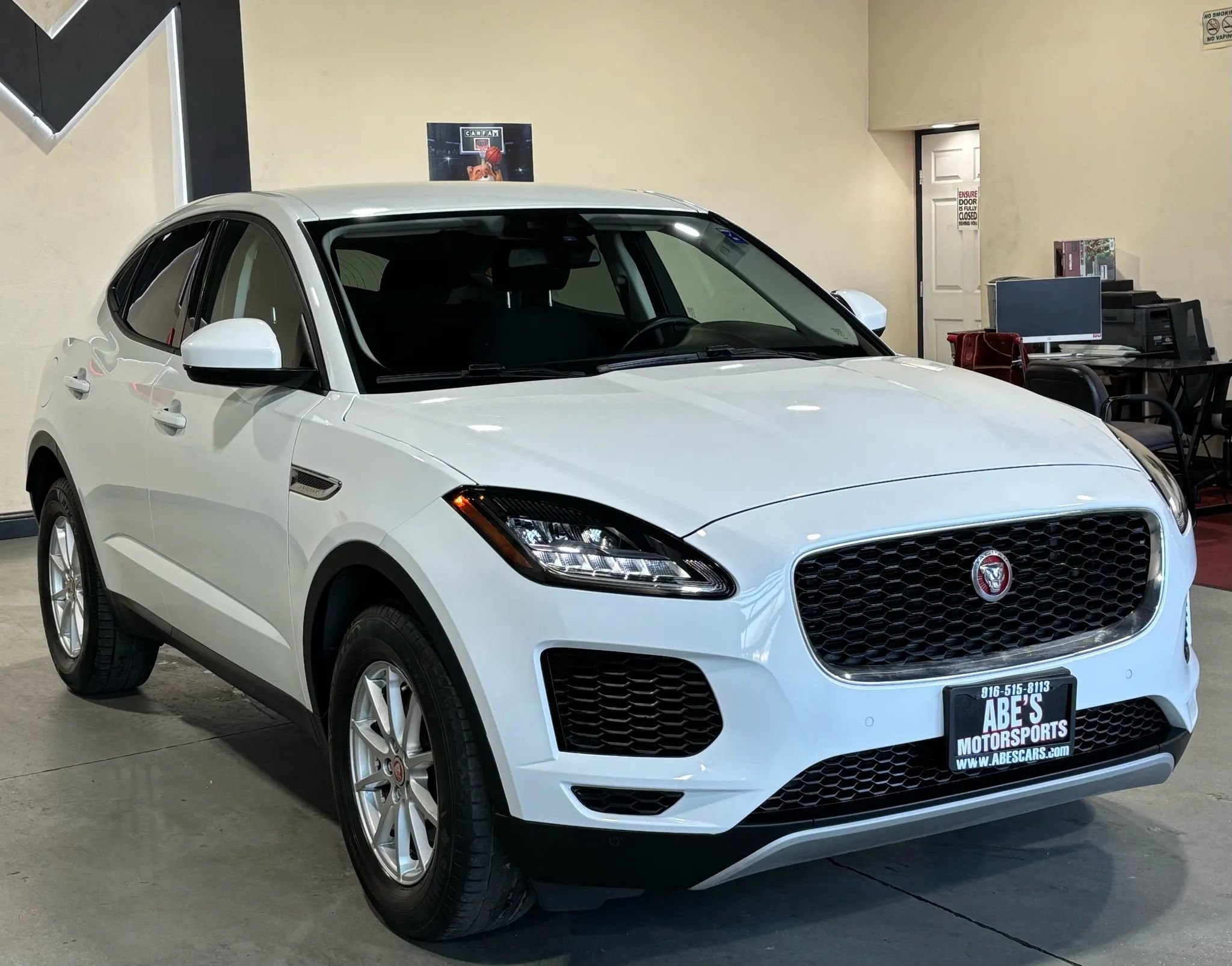 Used 2019 Jaguar E-PACE P250 Sport Utility 4D AWD/4WD image 2