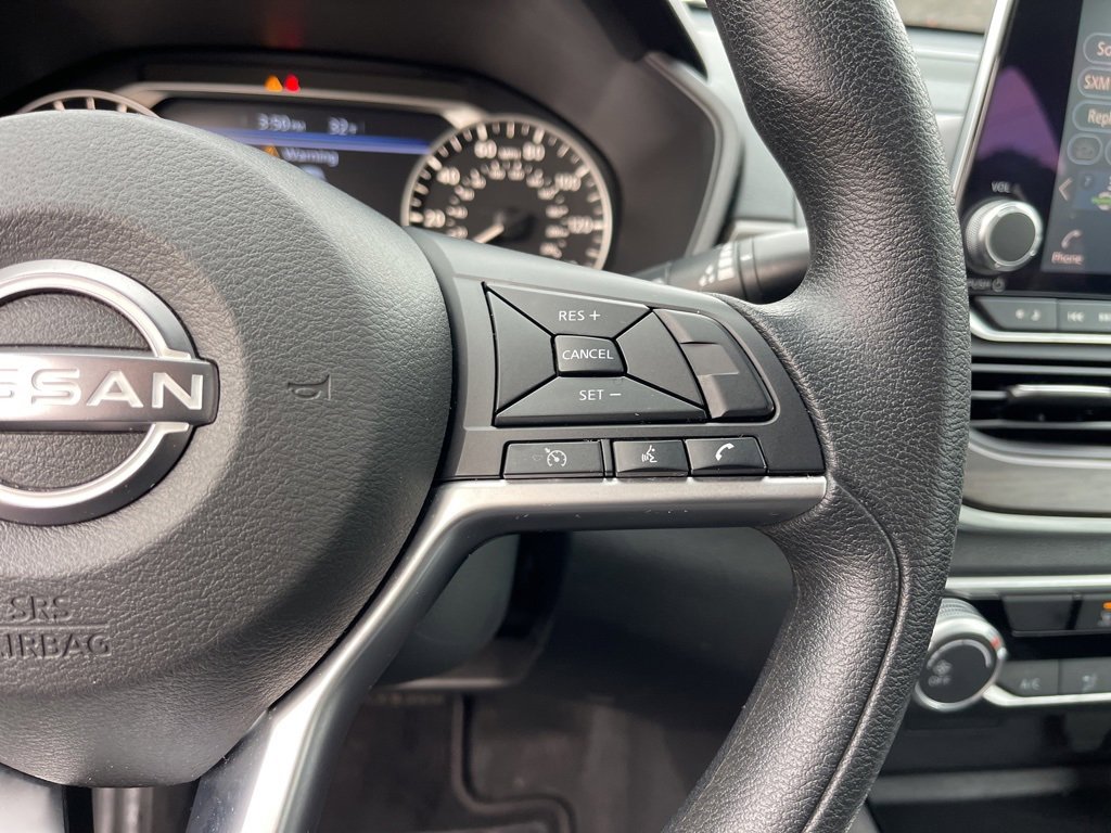 Used 2024 Nissan Altima 2.5 SV image 21