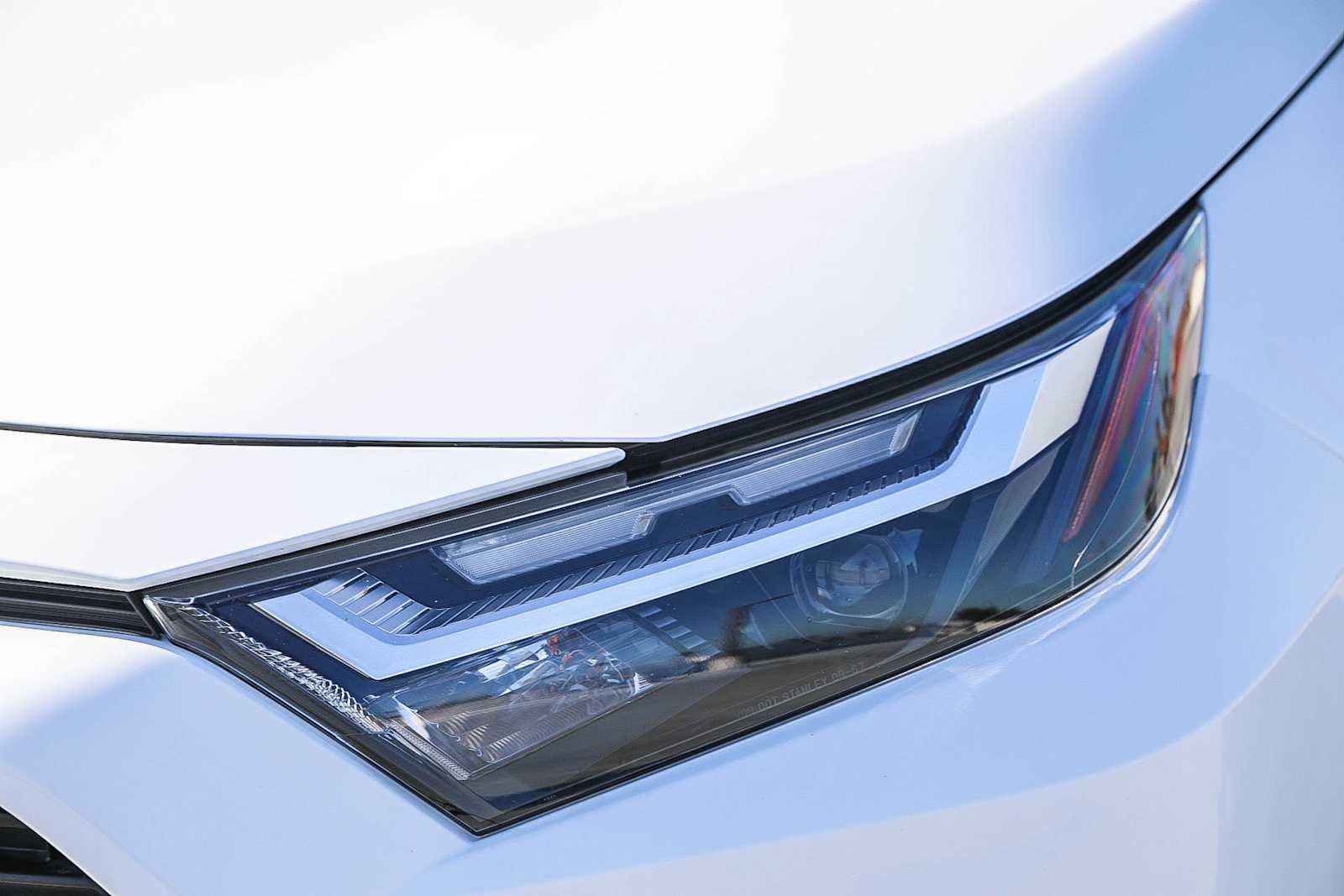 Certified 2024 Toyota RAV4 LE image 9