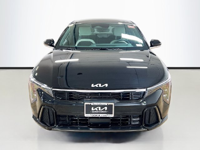 New 2026 Kia K4 GT-Line w/ GT-Line Premium Package FWD image 2