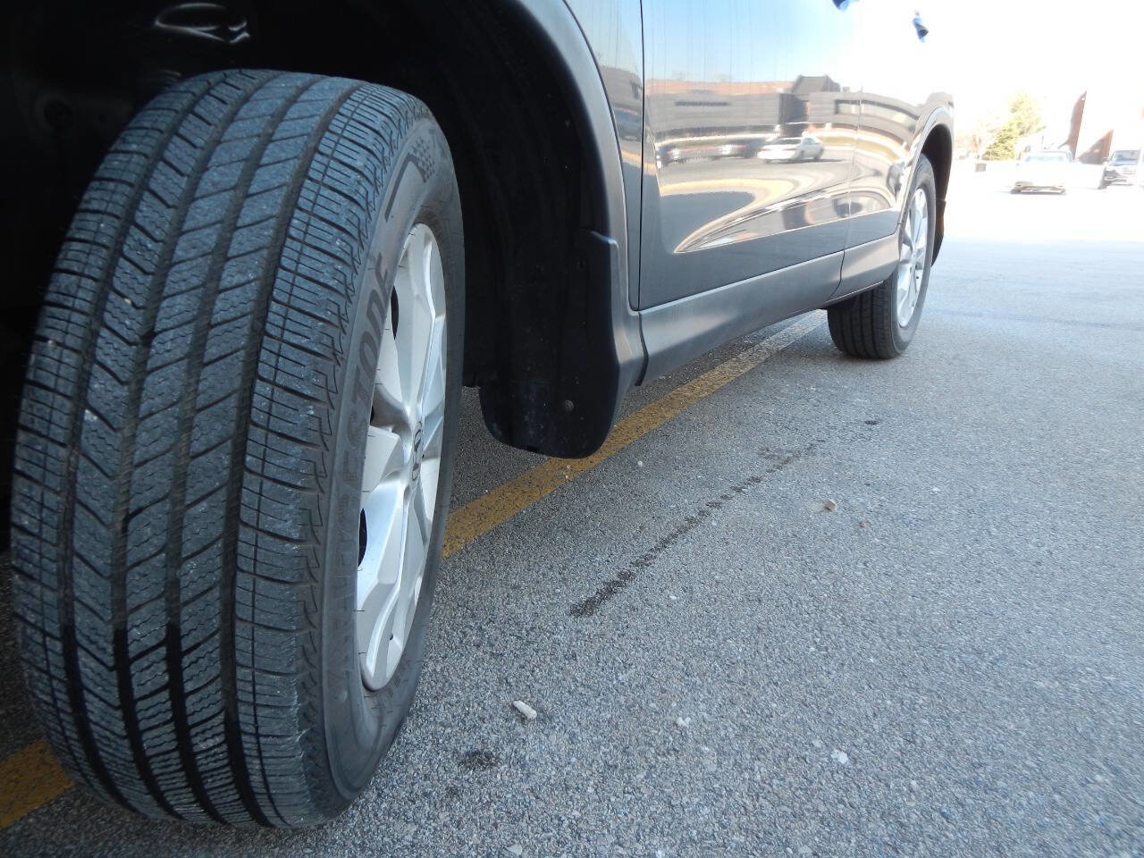 Used 2012 Honda CR-V EX image 16