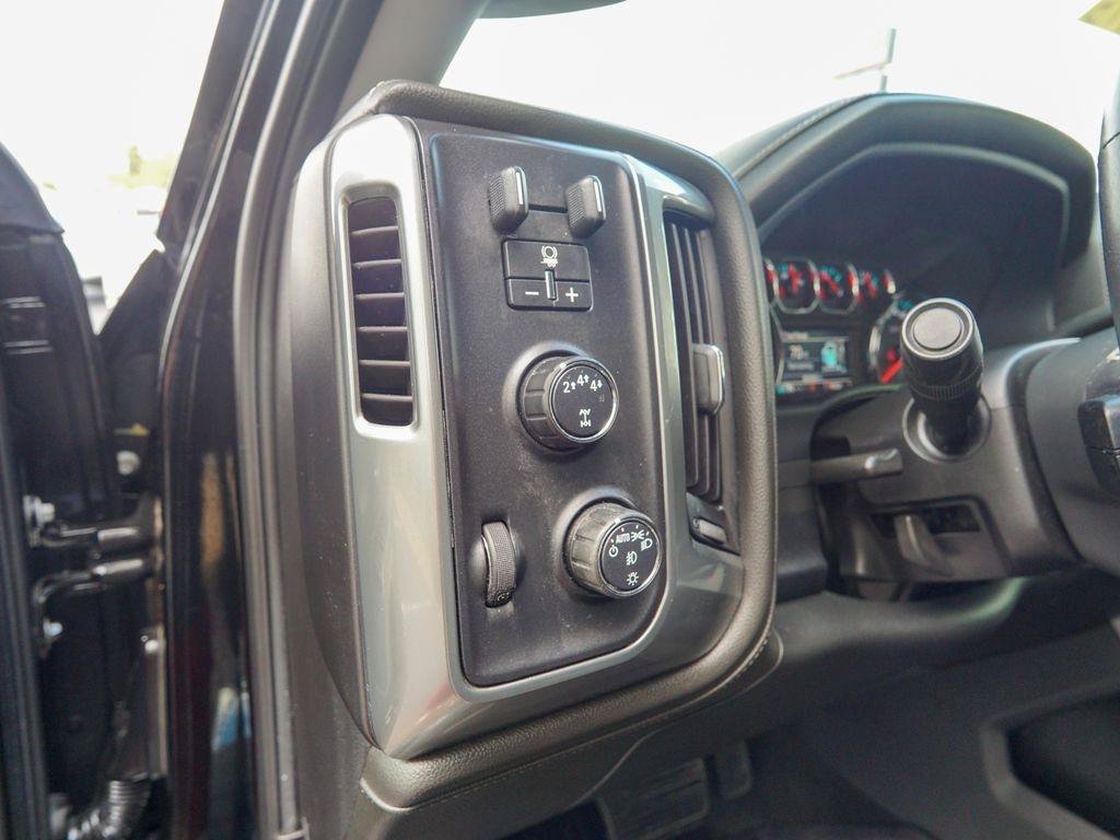 Used 2017 Chevrolet Silverado 2500 LTZ w/ Vortec Plus Package AWD/4WD image 20