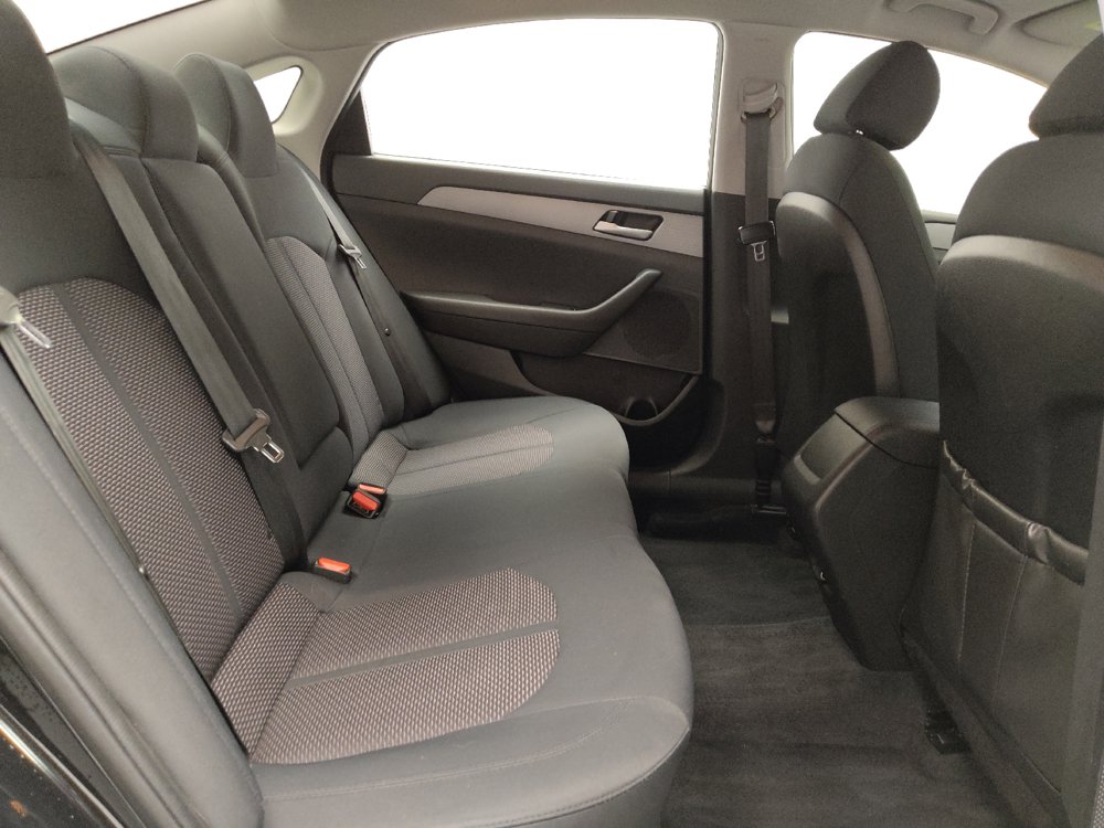 Used 2018 Hyundai Sonata SE FWD image 19