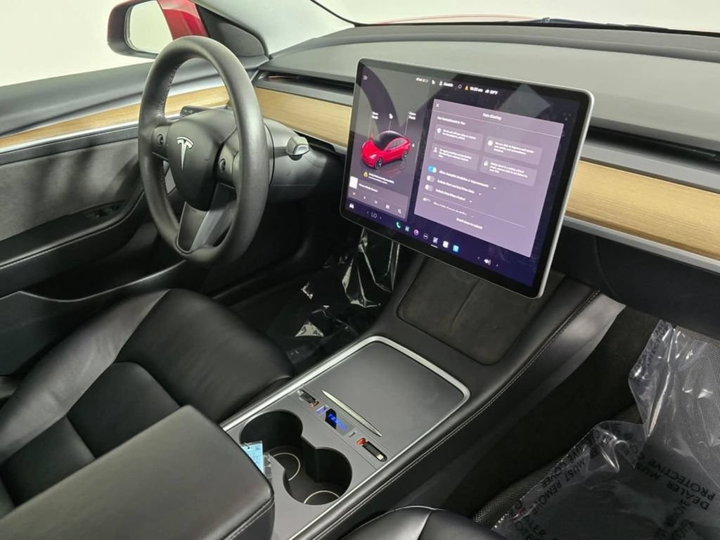 Used 2023 Tesla Model 3 Standard Range RWD image 10