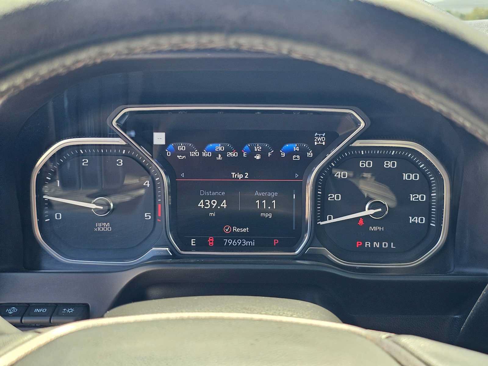 Used 2020 GMC Sierra 2500 AT4 w/ AT4 Premium Package AWD/4WD image 24