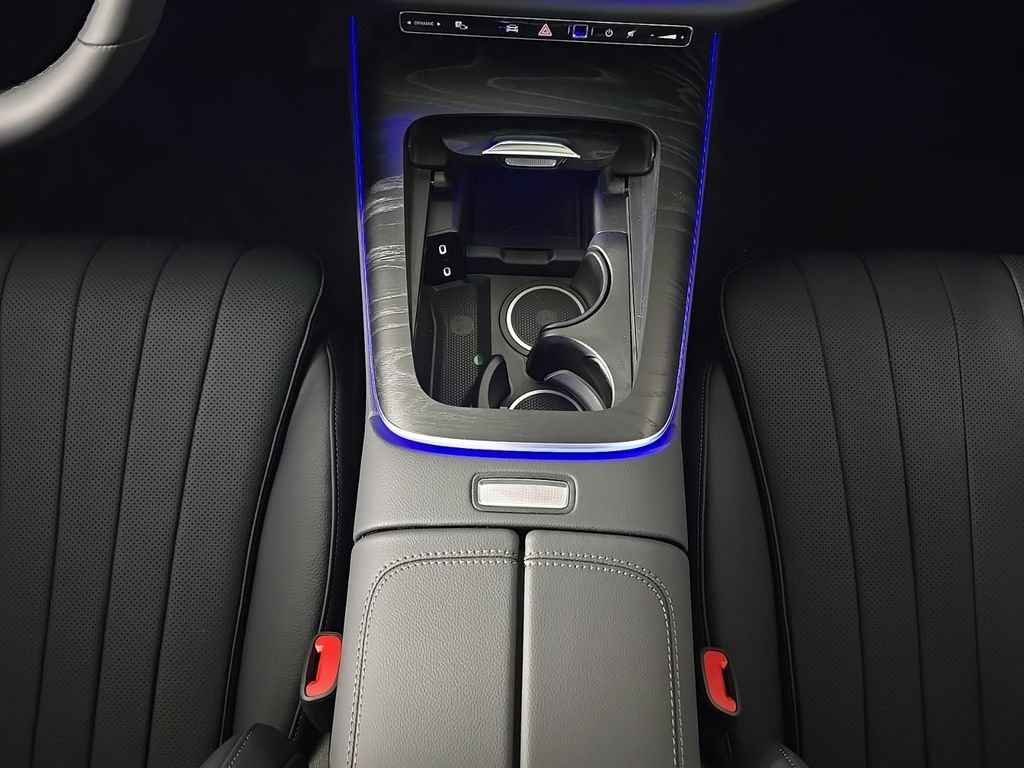 New 2026 Mercedes-Benz E 350 4MATIC Sedan image 23