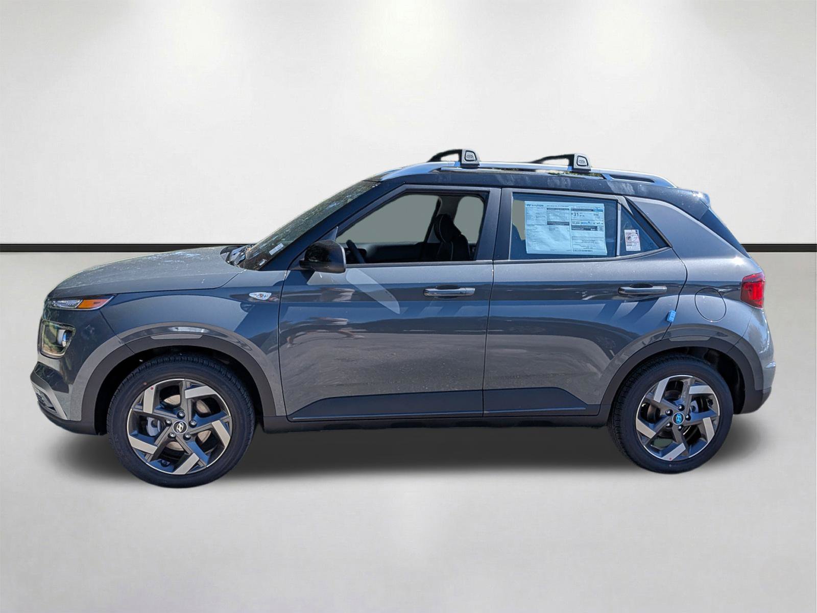 New 2026 Hyundai Venue SEL FWD image 7