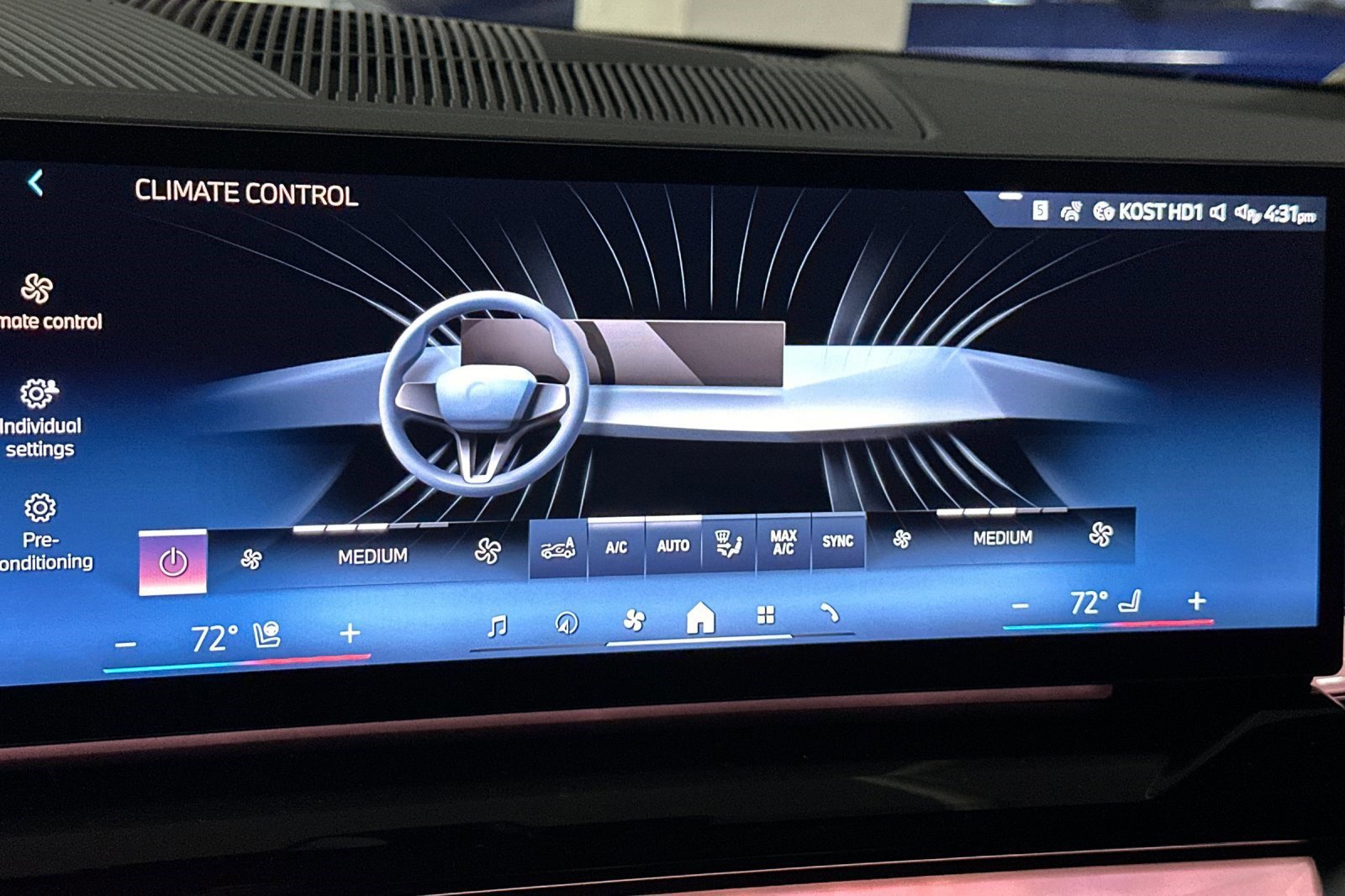 New 2026 BMW 550e xDrive w/ Premium Package image 25