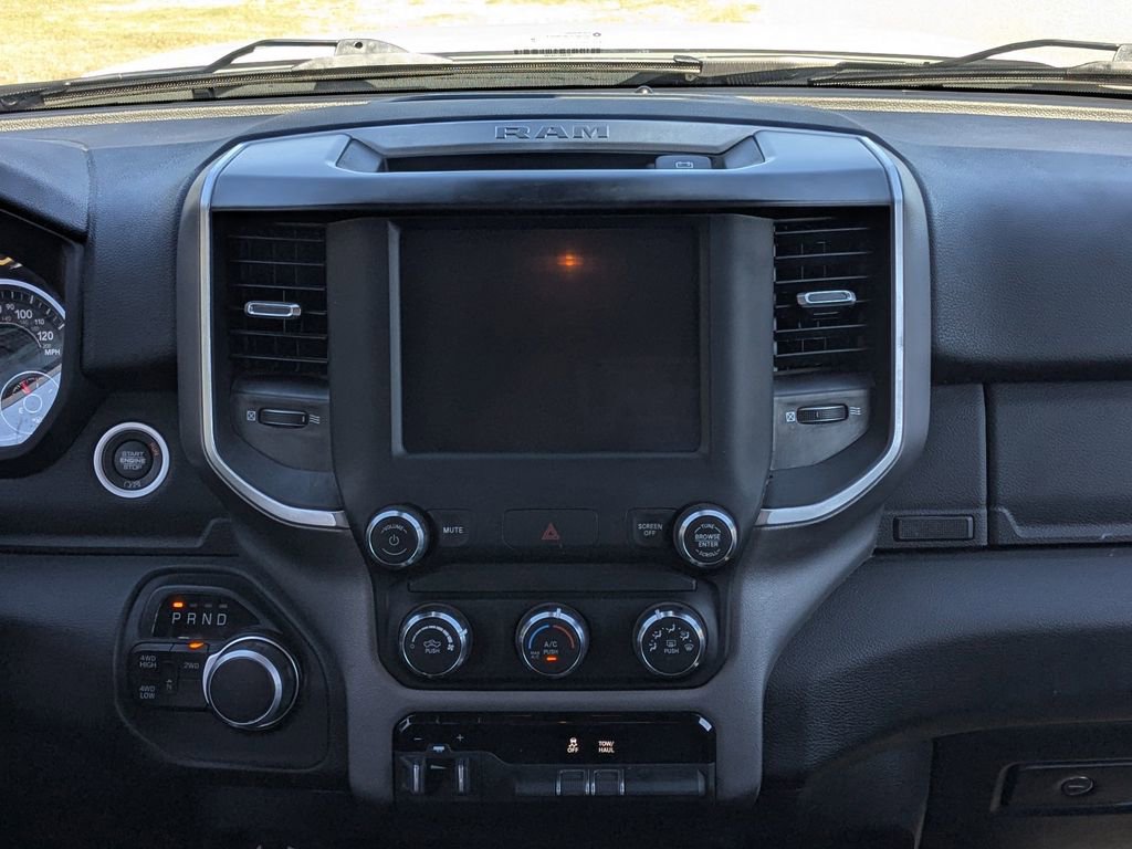 Used 2024 RAM 2500 Big Horn AWD/4WD image 18