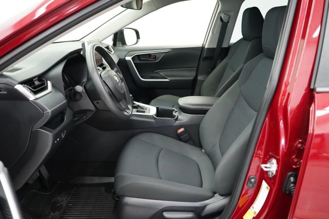 Used 2023 Toyota RAV4 LE image 12