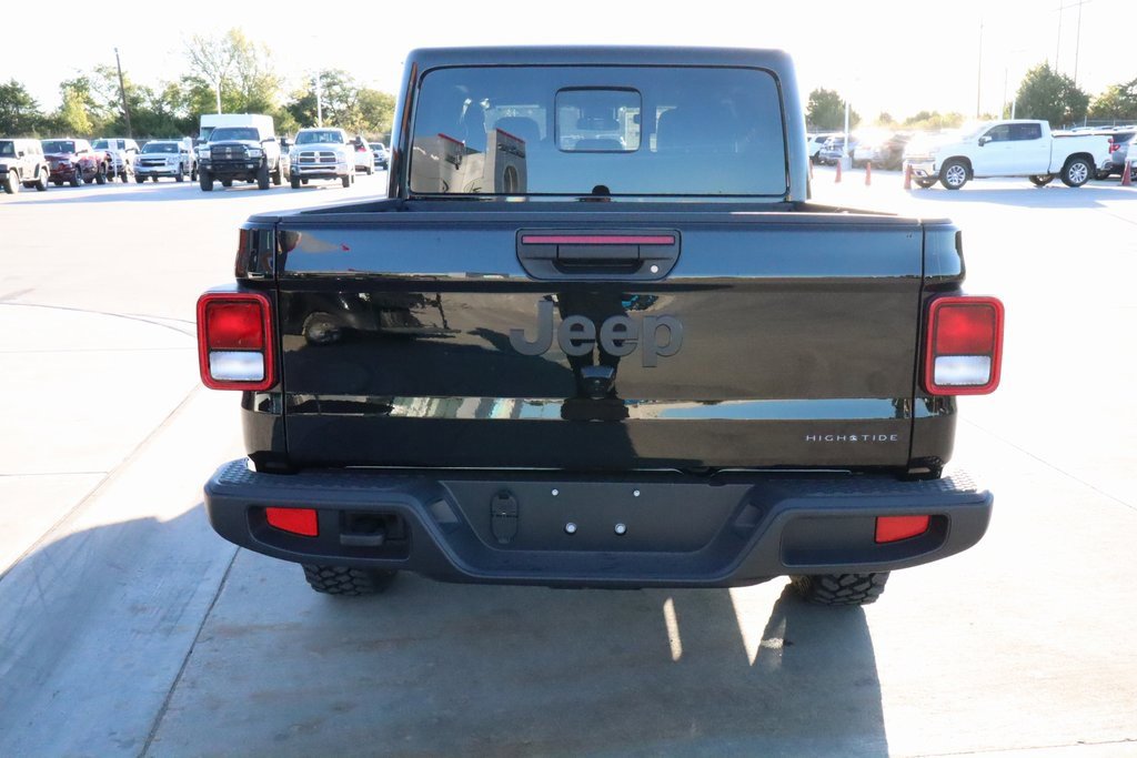 New 2025 Jeep Gladiator Sport image 21