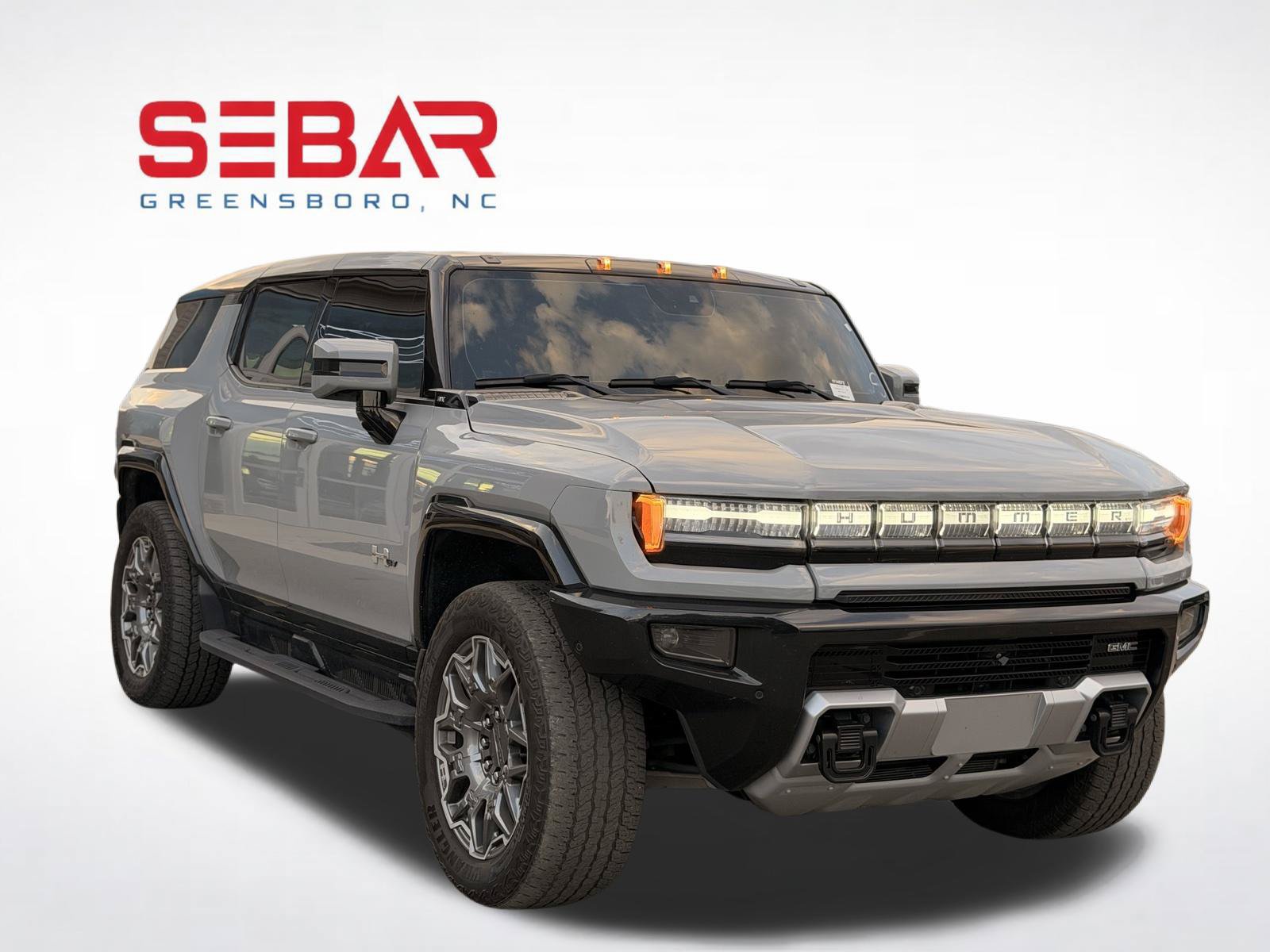 Used 2024 GMC Hummer EV 3X AWD/4WD image 9