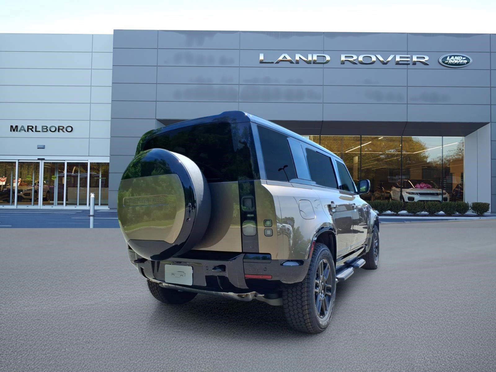 New 2026 Land Rover Defender 110 X-Dynamic SE AWD/4WD image 2