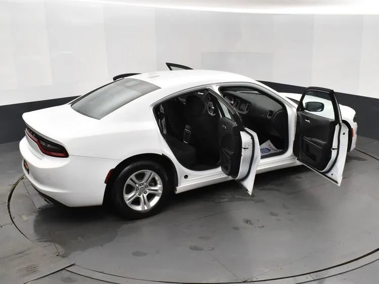 Used 2023 Dodge Charger SXT RWD image 6