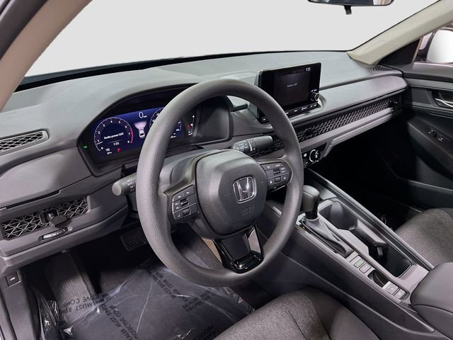 Used 2025 Honda Accord LX image 9