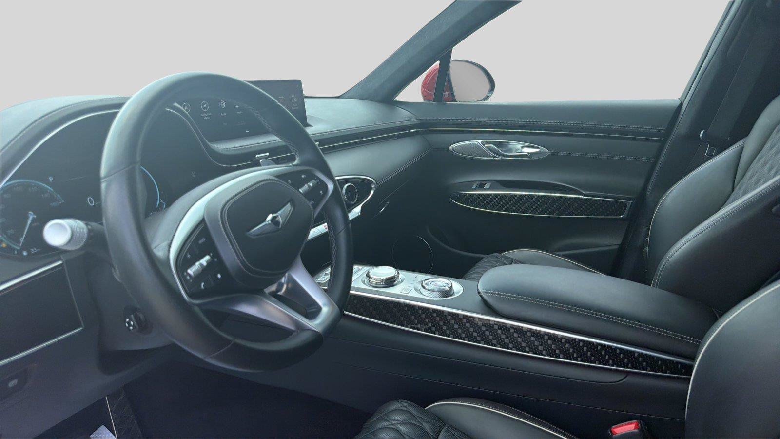 Used 2024 Genesis GV70 3.5T Sport w/ Sport Prestige Package AWD/4WD image 18