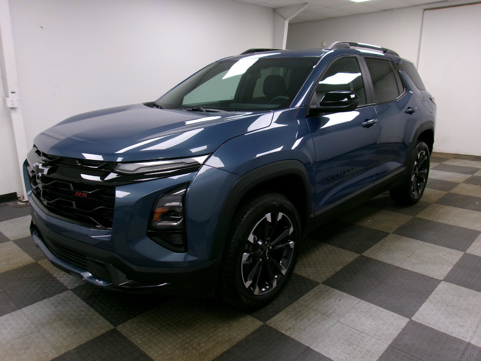 New 2026 Chevrolet Equinox RS w/ LPO, Floor Liner Package FWD image 1