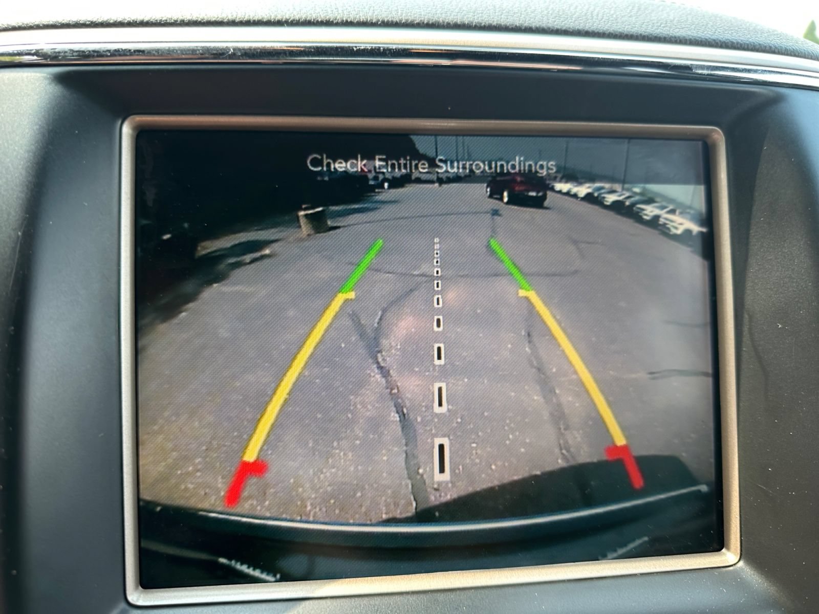 Used 2016 Jeep Grand Cherokee Overland w/ Advanced Technology Group AWD/4WD image 24