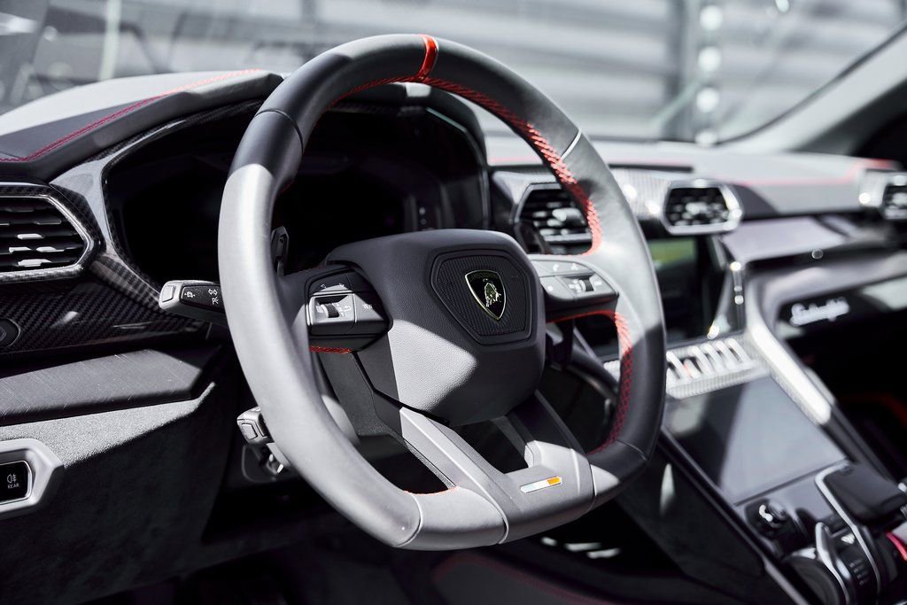 Used 2024 Lamborghini Urus Performante image 48