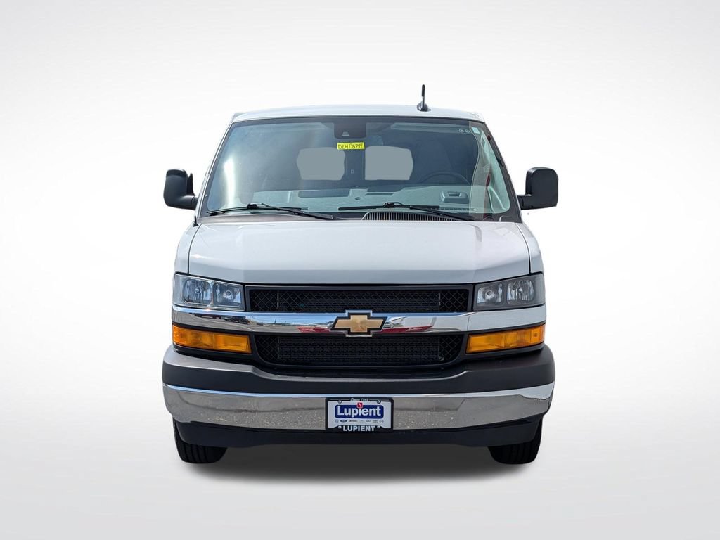 Used 2025 Chevrolet Express 3500 LT w/ LT Preferred Equipment Group RWD image 10