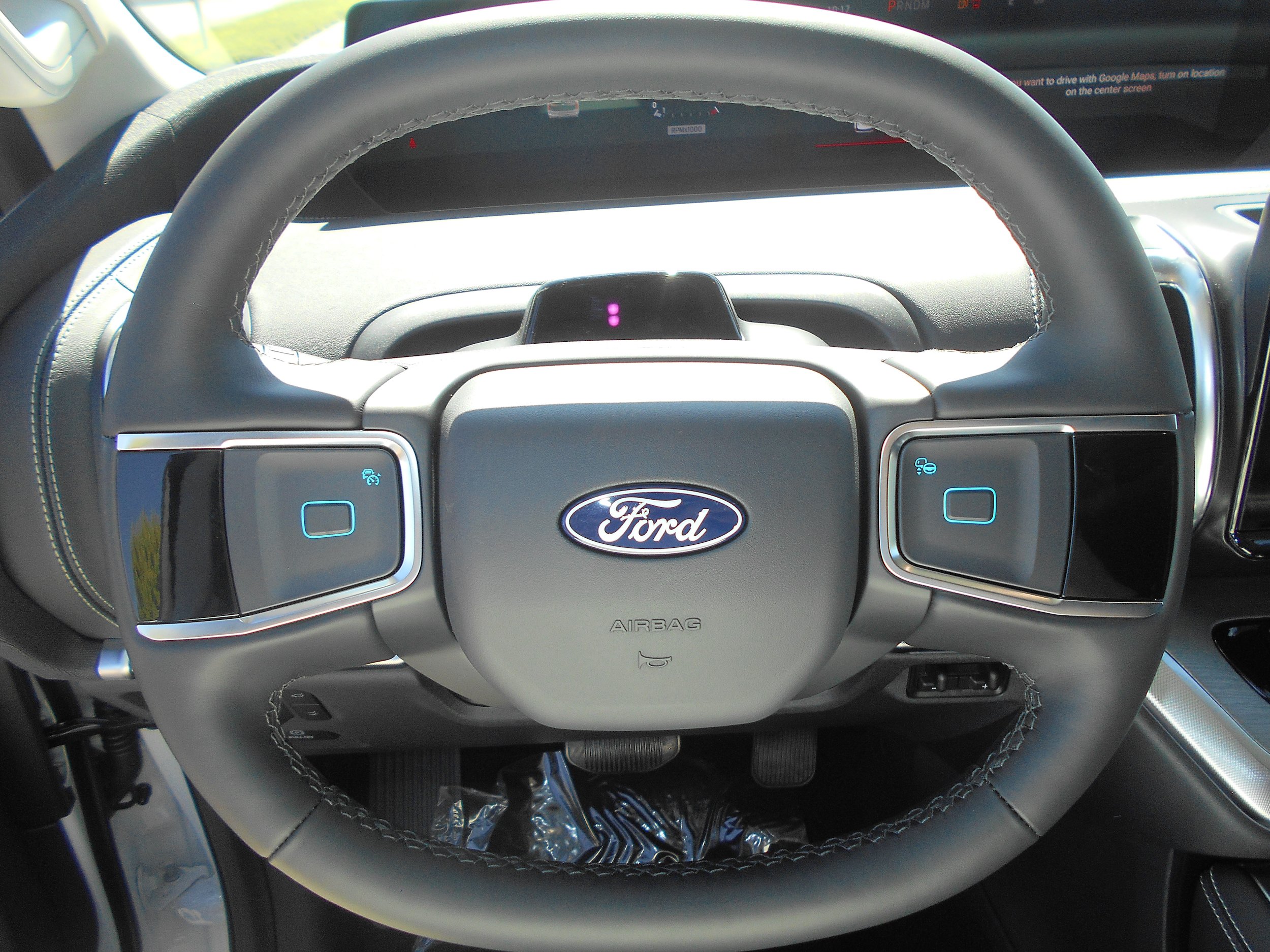 New 2027 Ford Expedition Max Platinum w/ Driver's Package RWD image 4
