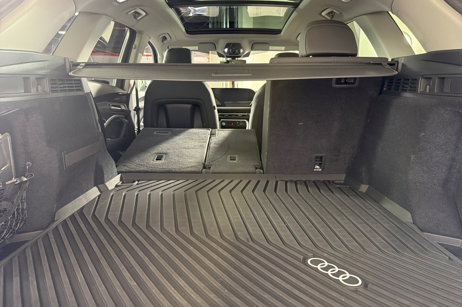 Used 2025 Audi Q5 Premium Plus w/ Premium Plus AWD/4WD image 14