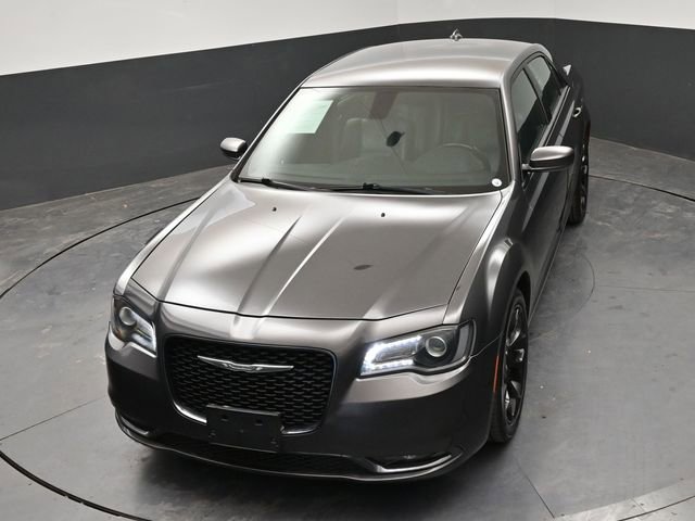 Used 2019 Chrysler 300 S image 19