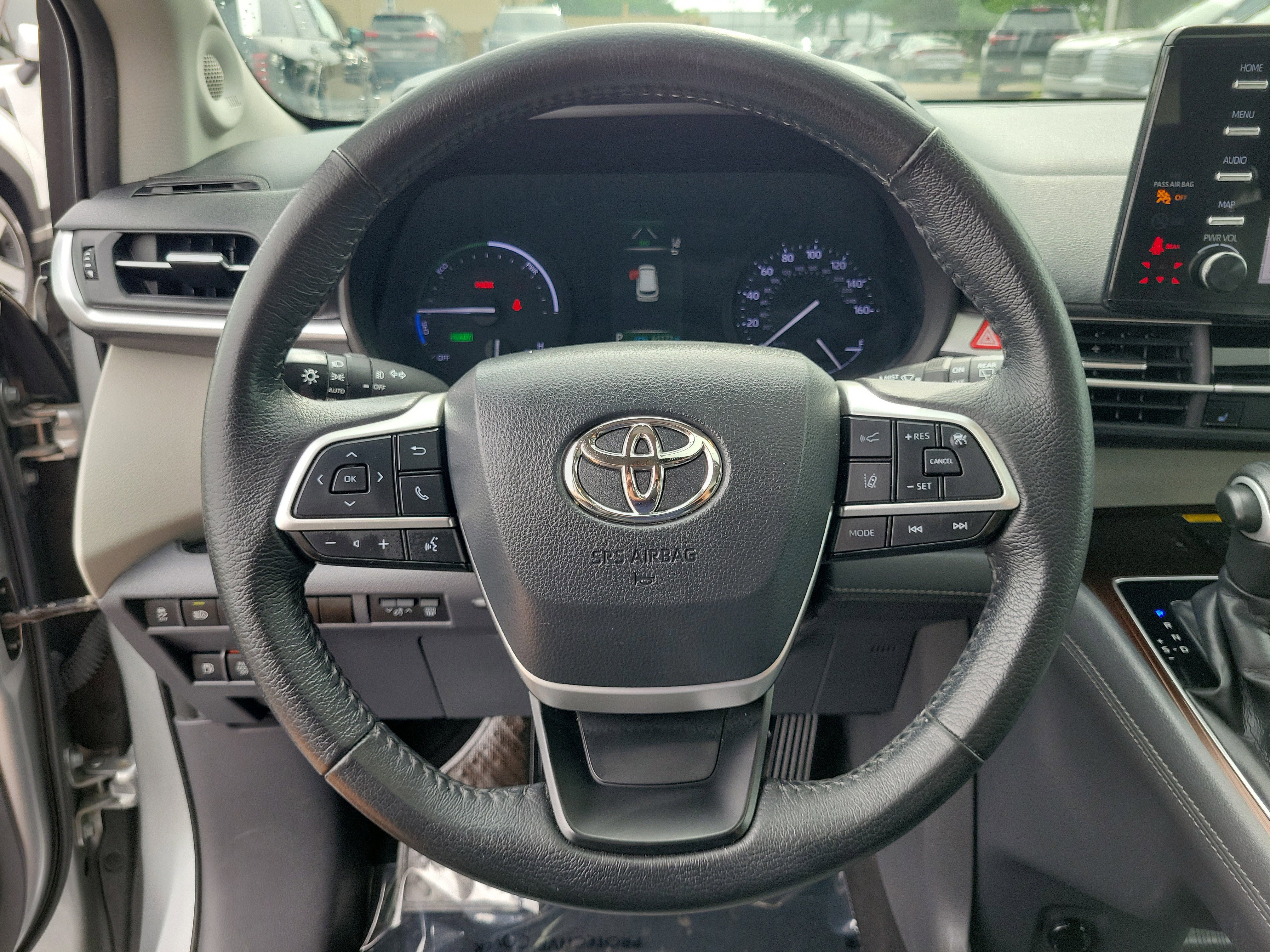 Used 2021 Toyota Sienna XLE w/ XLE Plus Package AWD/4WD image 21