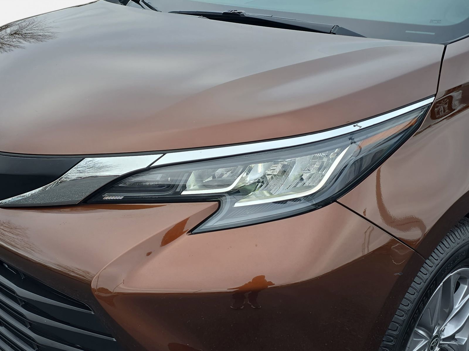 Used 2023 Toyota Sienna XLE image 31