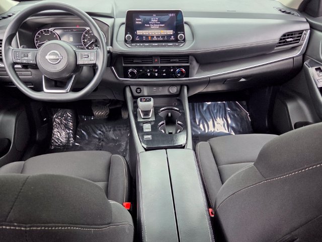 Used 2024 Nissan Rogue S FWD image 12