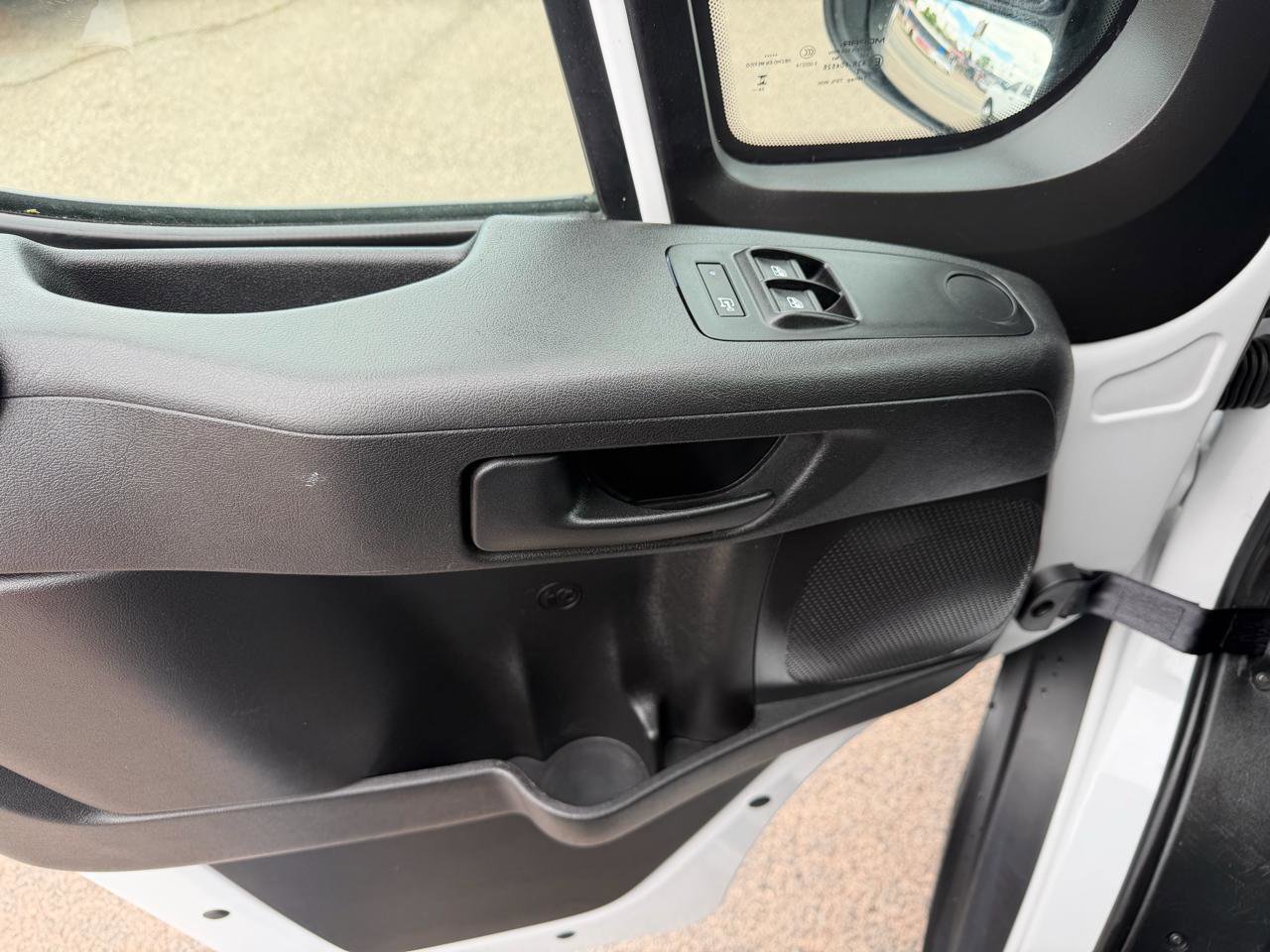Used 2025 RAM ProMaster 2500 w/ U-Haul Equipment Group FWD image 12