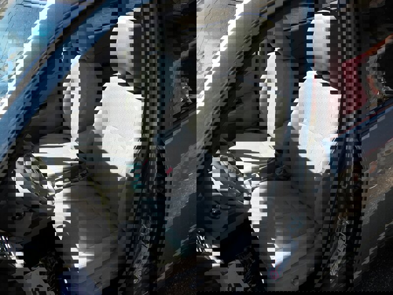 Used 2011 Subaru Forester 2.5X Premium w/ All-Weather Pkg AWD/4WD image 10