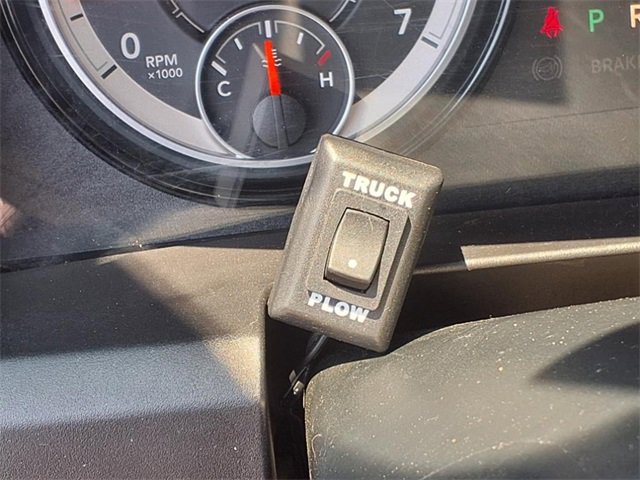 Used 2018 RAM 3500 Tradesman w/ Popular Equipment Group image 23