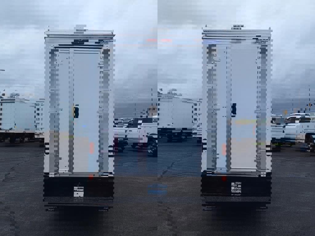 New 2025 Chevrolet Express 3500 w/ Power Convenience Package image 5